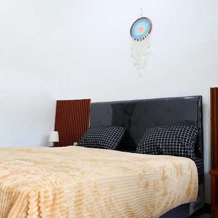 Pondok Dete Guesthouse Санур Екстер'єр фото